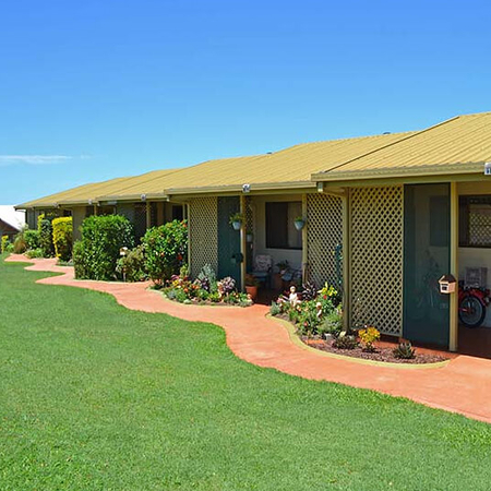 Row of units available for independent living in Childers